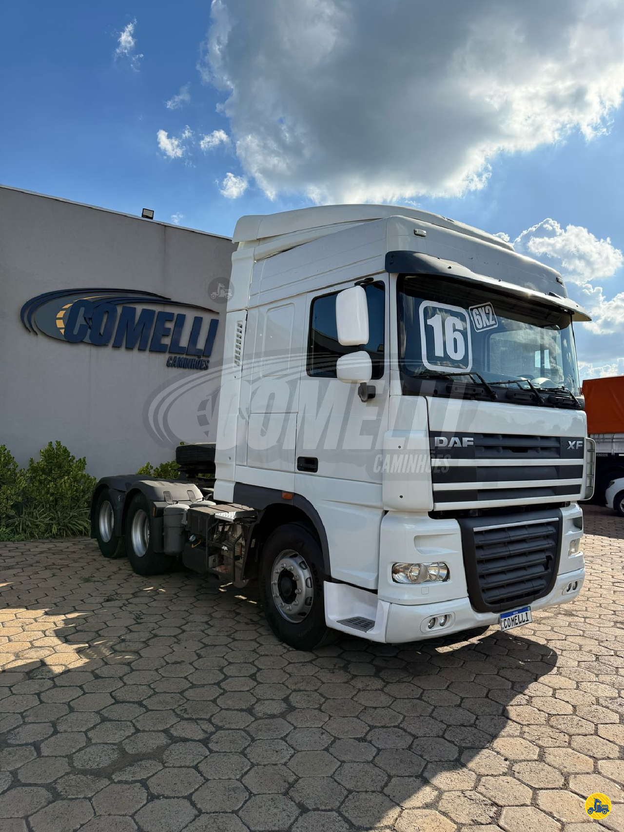 CAMINHAO DAF DAF XF105 460 Cavalo 6x2 Comelli Caminhões RIO VERDE GOIAS GO